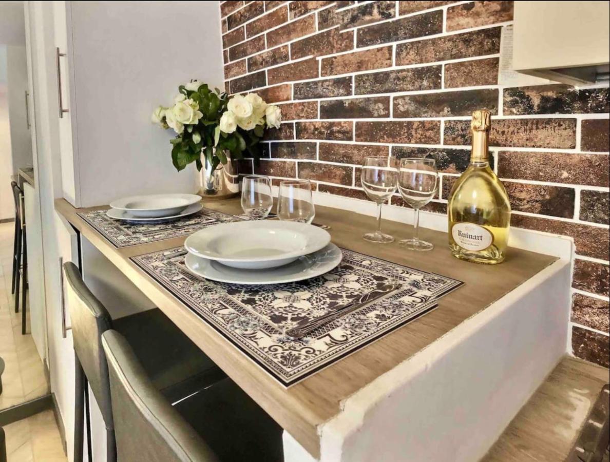 Beautiful Fully Renovated Centrally Located Studio Monte Carlo Luaran gambar